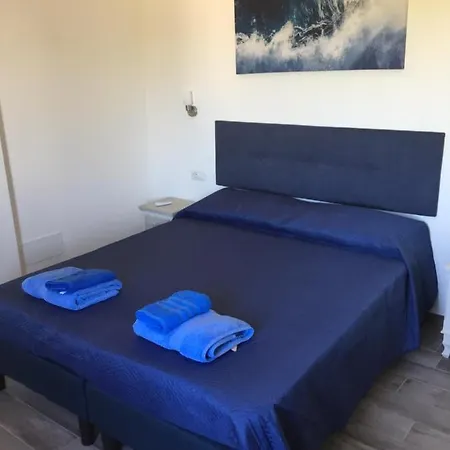 La Maison Di Zia Annina ゲストハウス オルビア