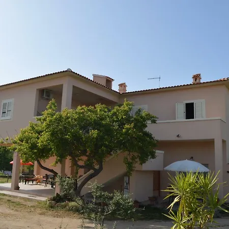 Guest house La Maison Di Zia Annina In Porta Della Costa Smeralda