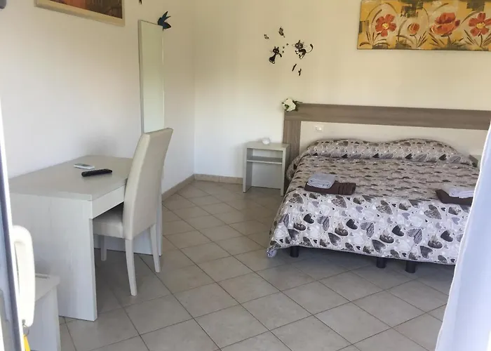 La Maison Di Zia Annina Pensjonat Olbia